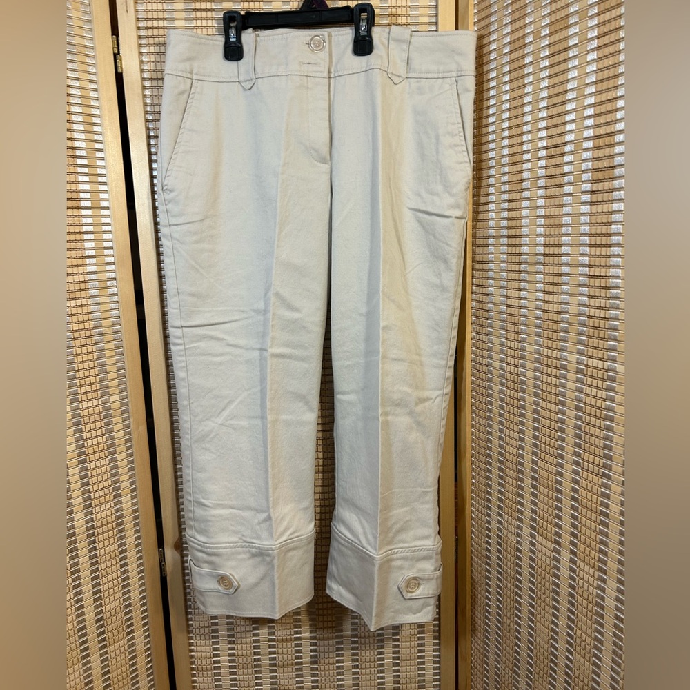 Women’s Capri Style Khaki/ Cream Pants